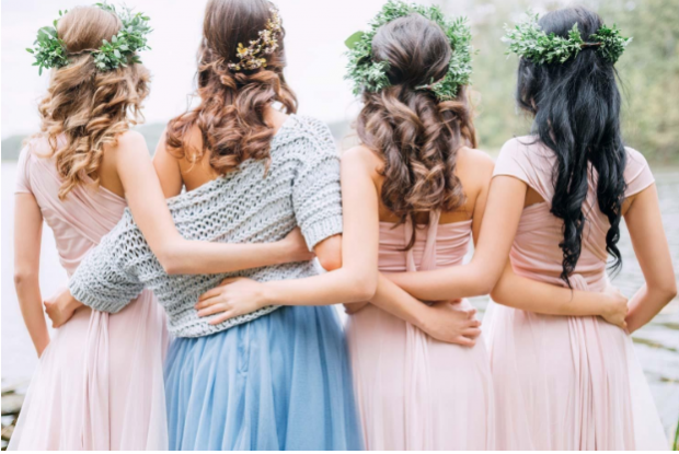 10 Lovely Easy Wedding Guest Hairstyles