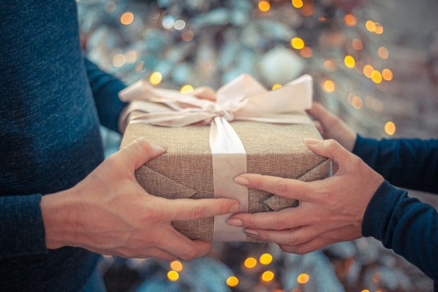The Science Of Gift Giving- 7 Ways You Can Get Someone The Perfect Gift