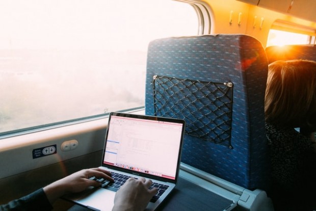 Why, With the Right Tech, You Can Work Even on the Morning Train 